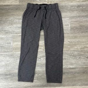 Women’s Lululemon On The Fly Pants Size 4